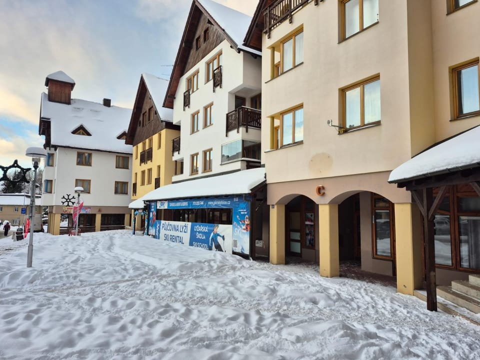 Horský apartmán ROKY - Krkonoše Apartment in Lower Silesian Voivodeship