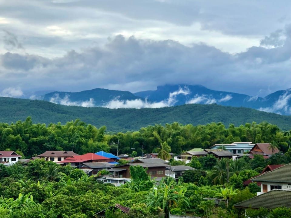 Sandee Place Mountain View Hotel โรงแรมแสนดีเพลส เมาเท่นวิว จอมทอง Apartment hotel in Thailand