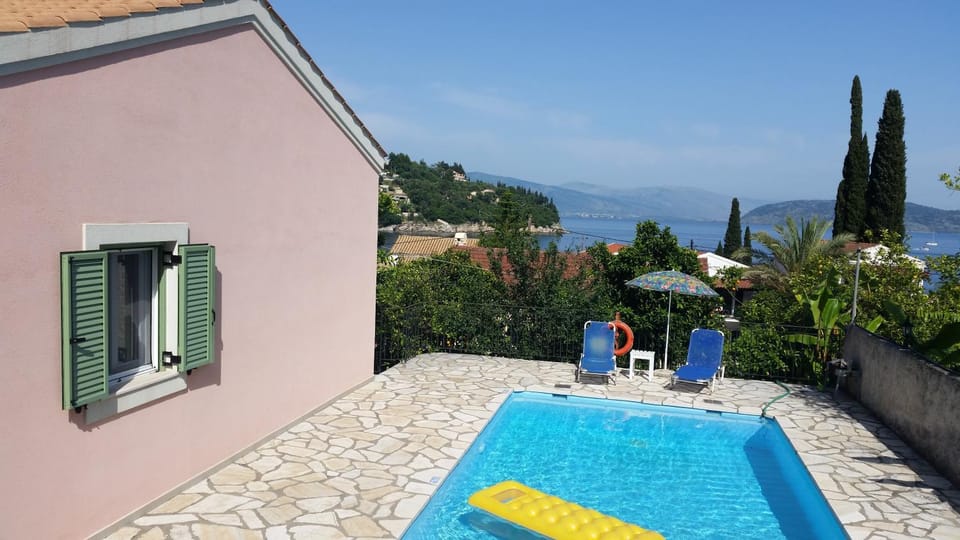 Property building, Swimming pool, Swimming pool