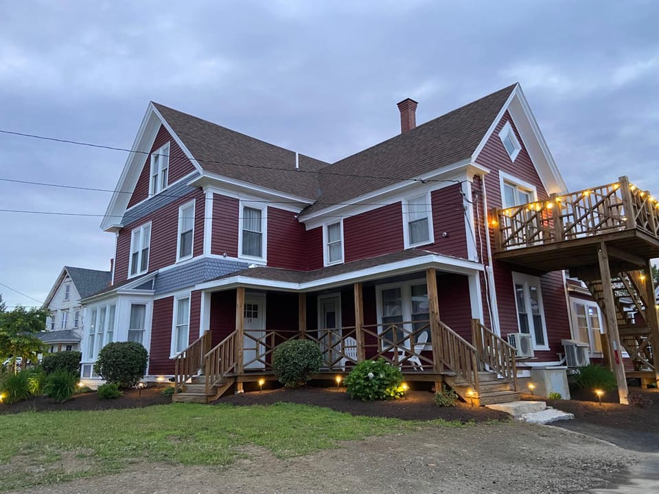 Property building, Day