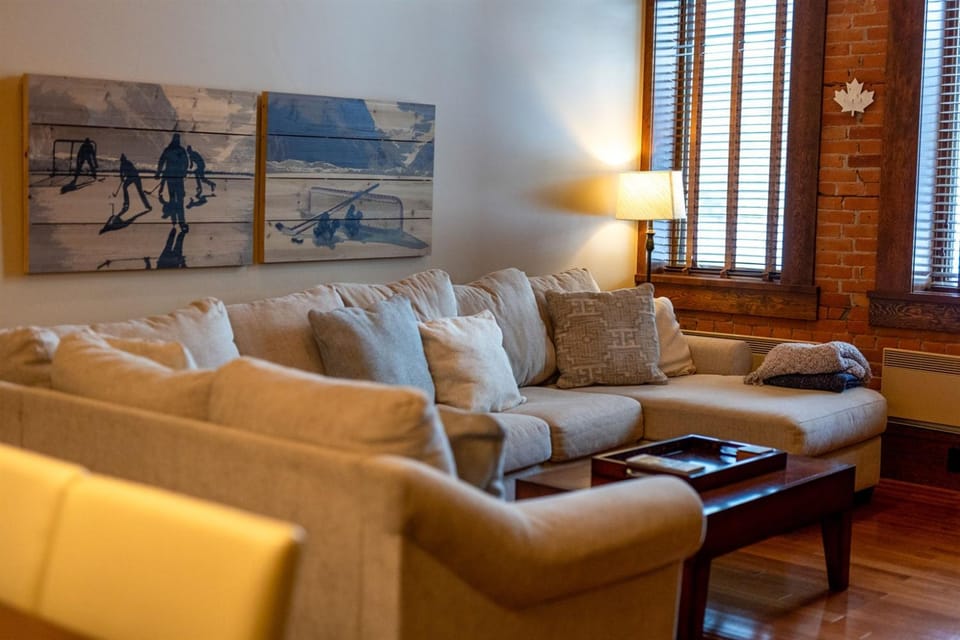 Luxurious 901 Condos by Fernie Central Reservations Apartment in Fernie