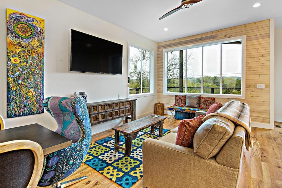 Upstream Penthouse House in Asheville