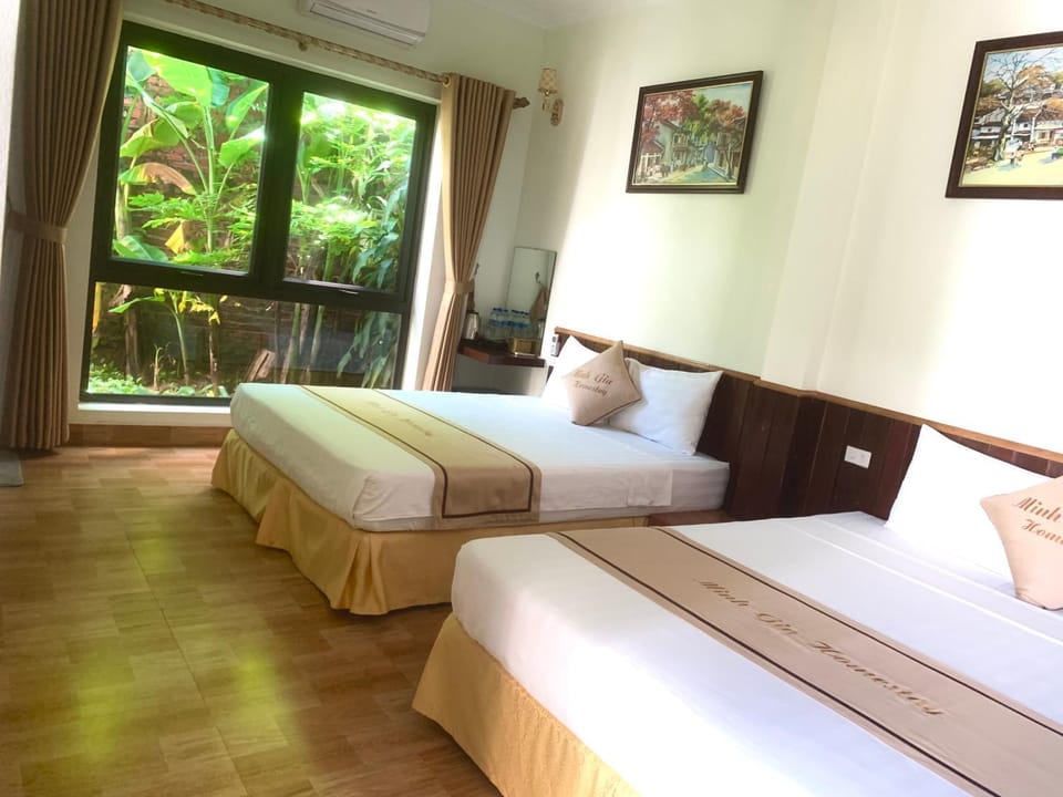 View (from property/room), Photo of the whole room, Bedroom, Garden view