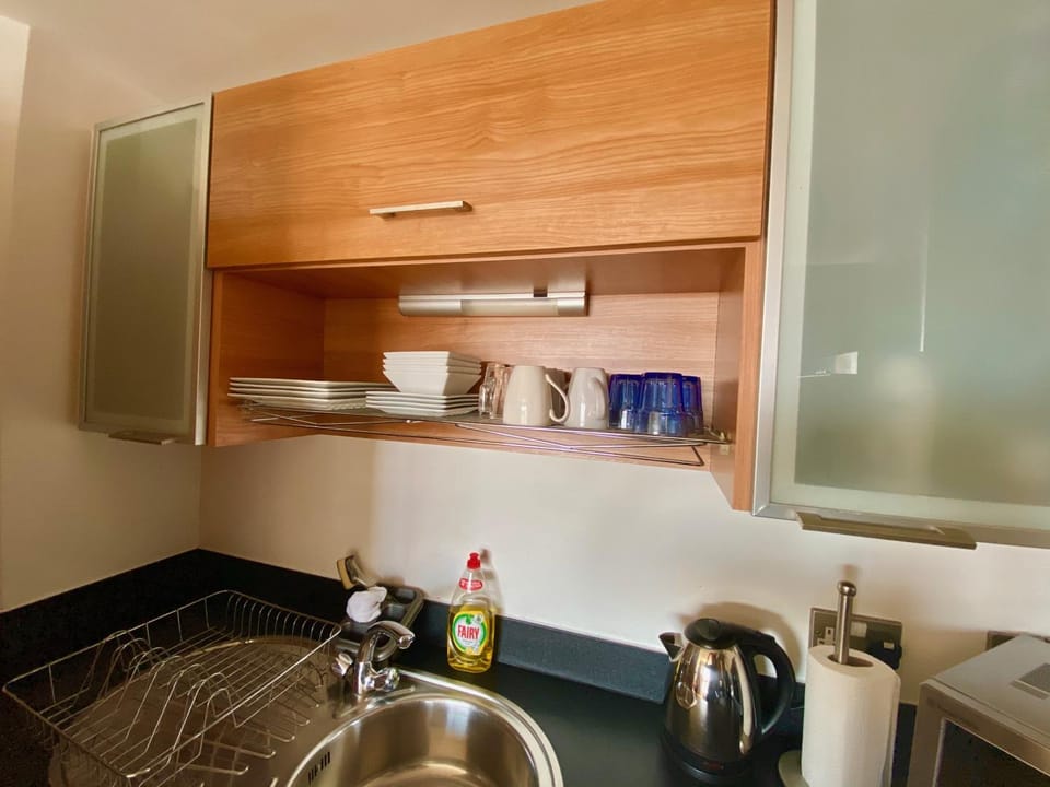 Coffee/tea facilities, Kitchen or kitchenette