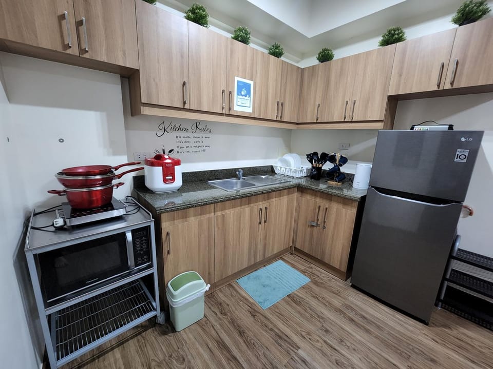 DMCI Bristle Ridge Condo 318 Cozy 2 Bedroom Unit with Balcony Apartment in Baguio