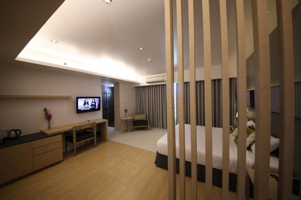 Photo of the whole room