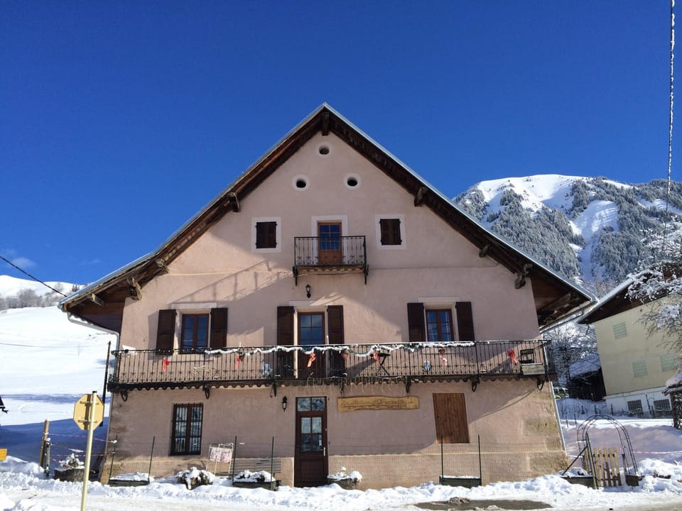 Property building, Winter