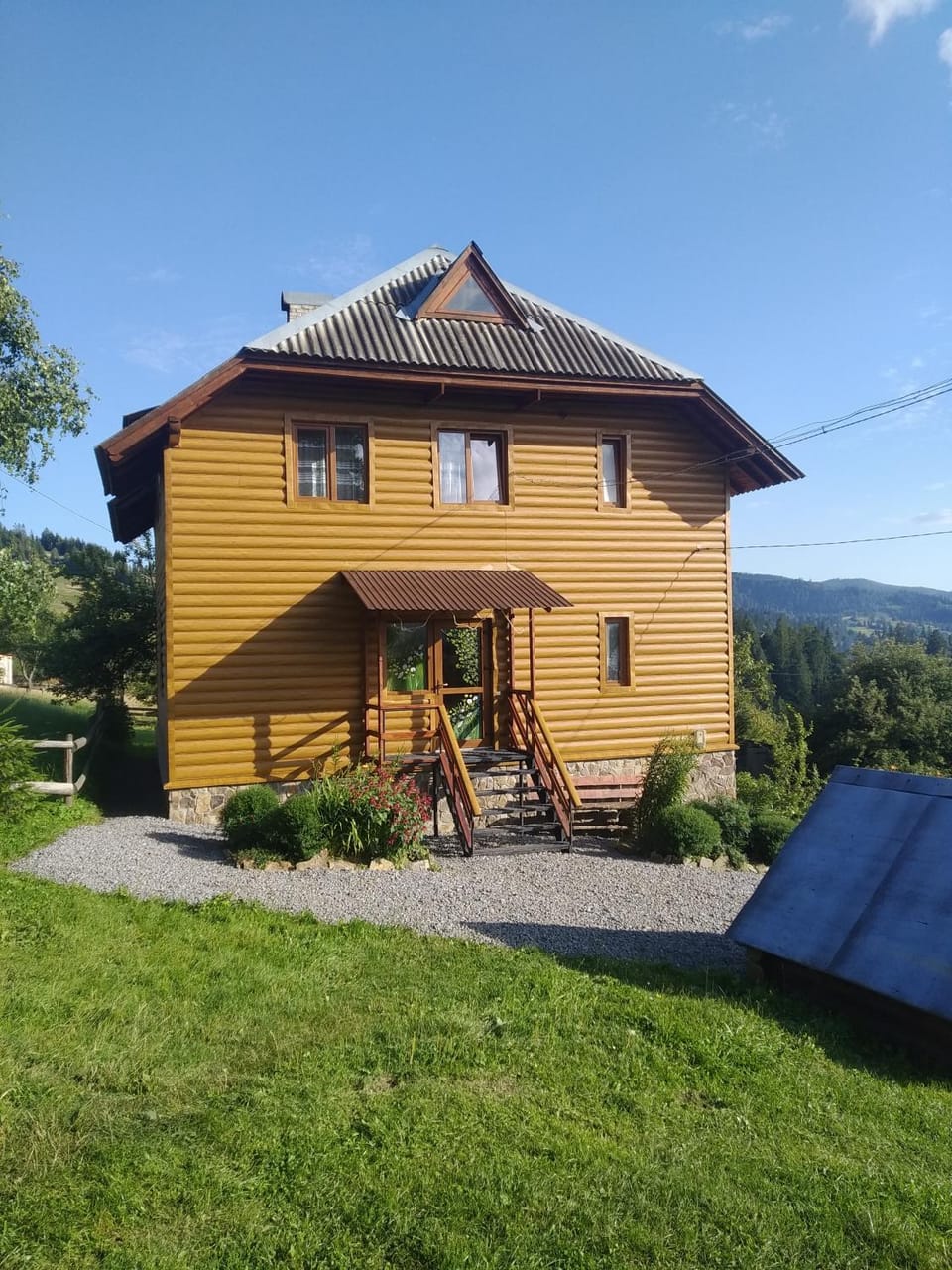 Гірська вершина Bed and Breakfast in Lviv Oblast