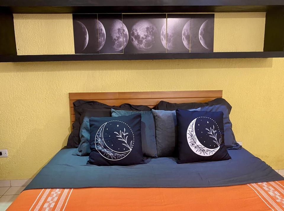 Decorative detail, Bedroom