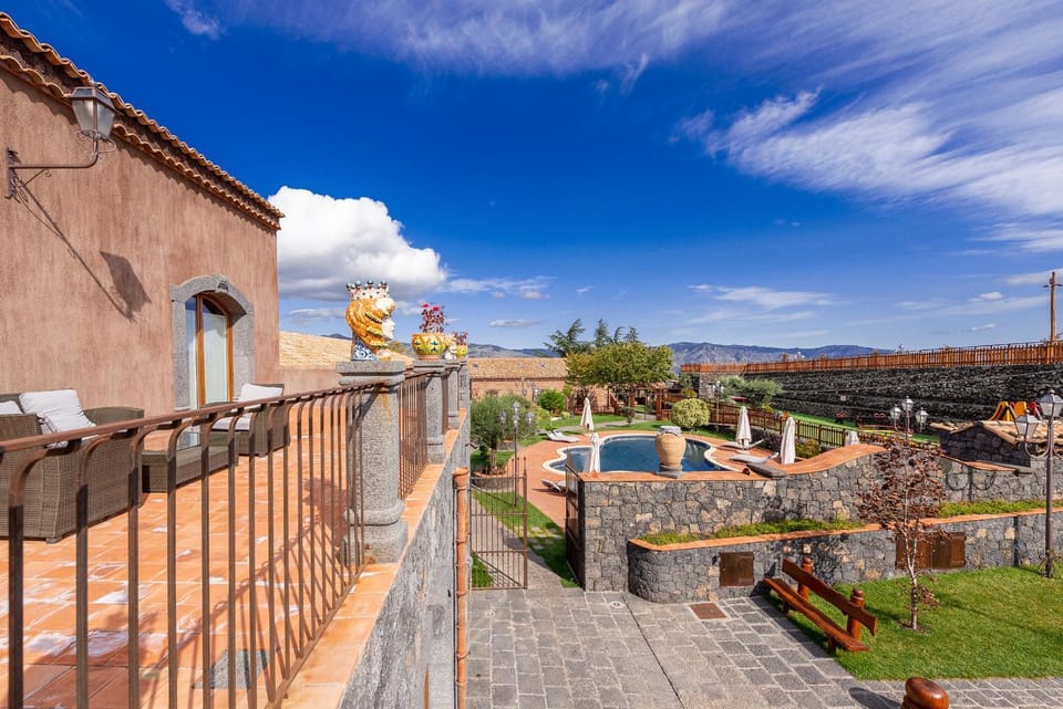 Balcony/Terrace, Pool view