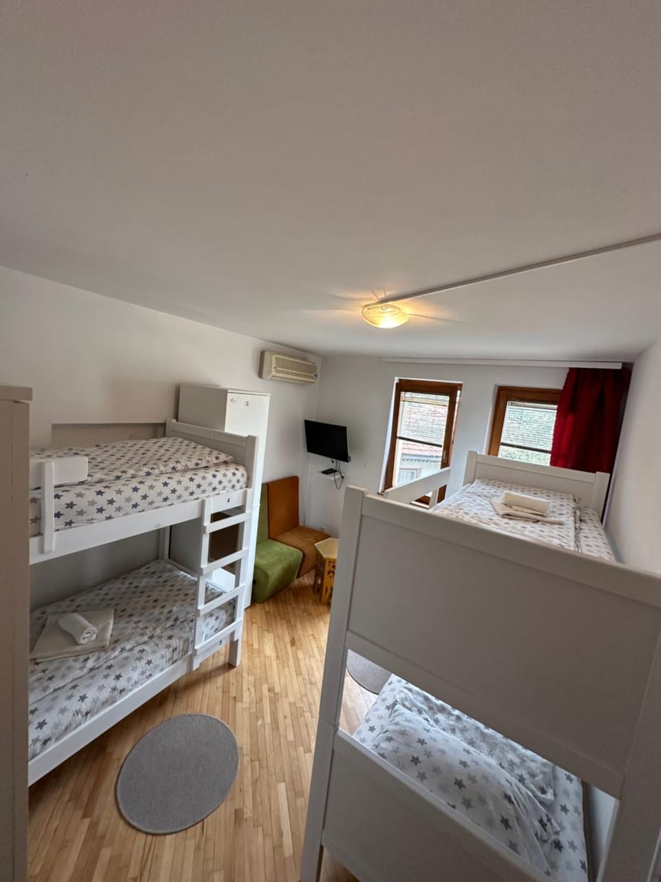 Bed, Bedroom, bunk bed