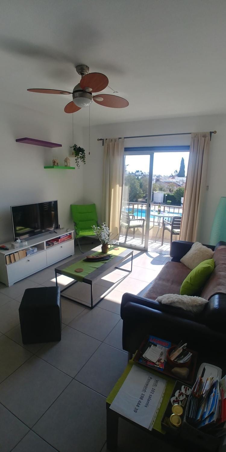 'Chez Antoine' Pool-View 5min from Sea Apartment in Paphos