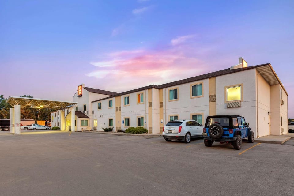 Property building, On site