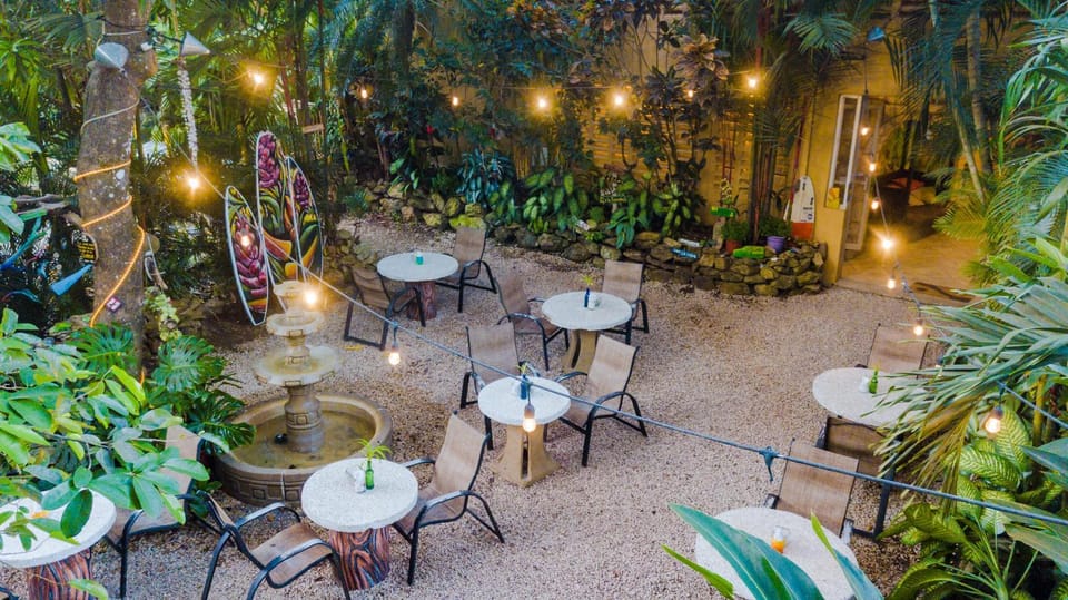 Restaurant/places to eat, Garden, Garden view
