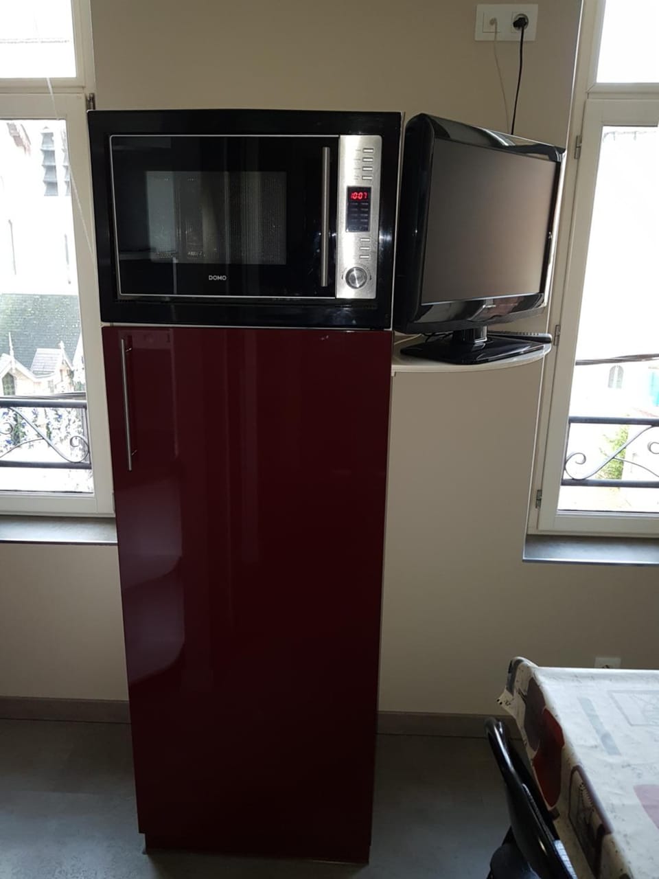 TV and multimedia, Kitchen or kitchenette