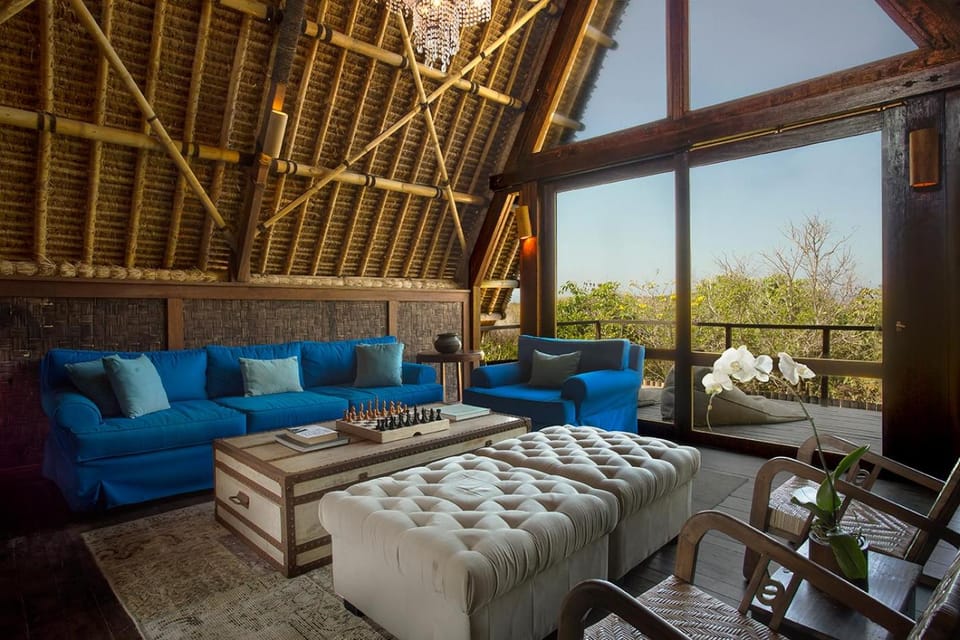 Patio, Day, View (from property/room), Balcony/Terrace, Living room, Seating area