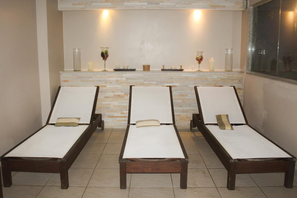 Living room, Area and facilities