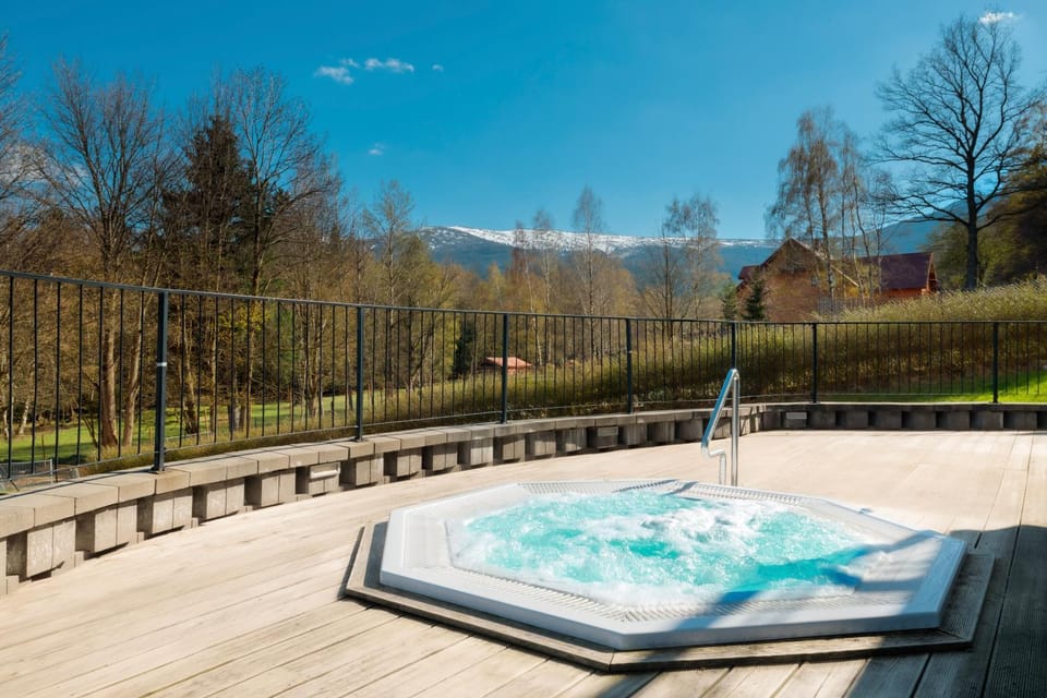 Hot Tub