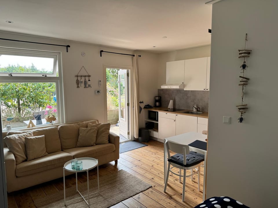 Studio appartement 1nul9Noord Apartment in Renesse