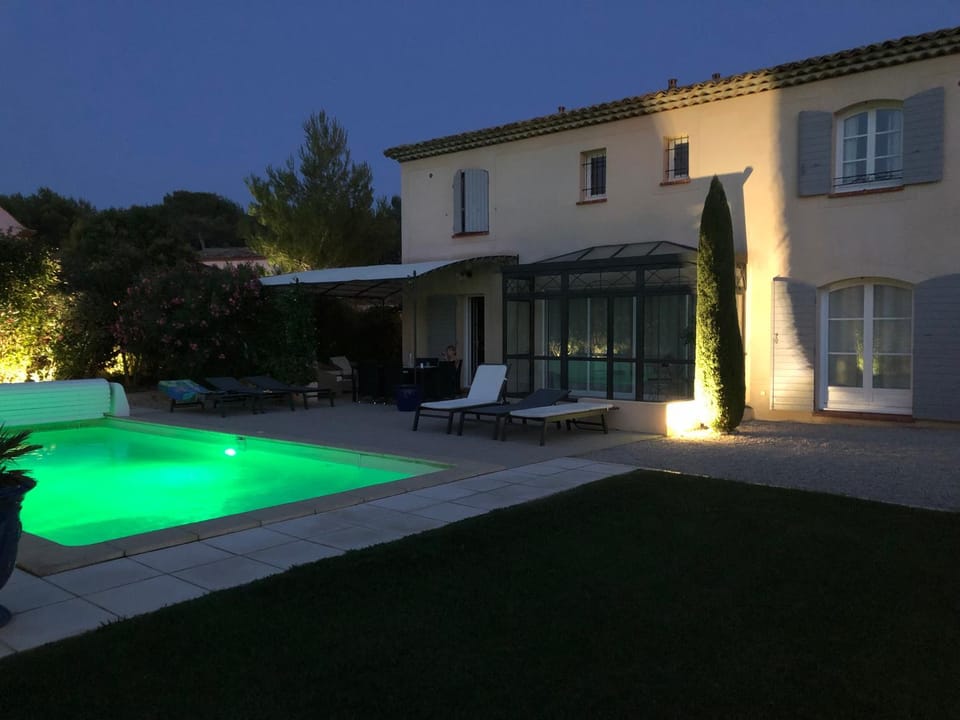 Property building, Patio, Night, Garden, Garden view, Pool view, Swimming pool, sunbed