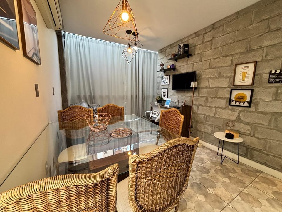 TV and multimedia, Living room, Decorative detail, Dining area