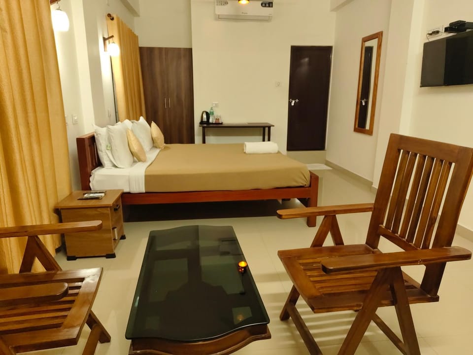 Bedroom, air conditioner