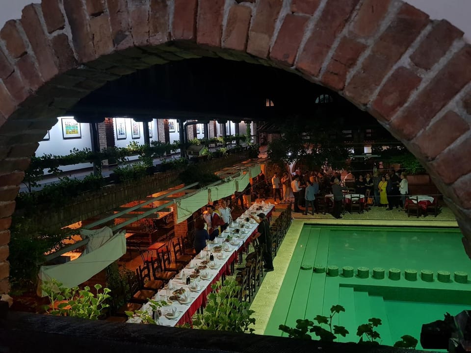 Property building, Restaurant/places to eat, Pool view, Swimming pool