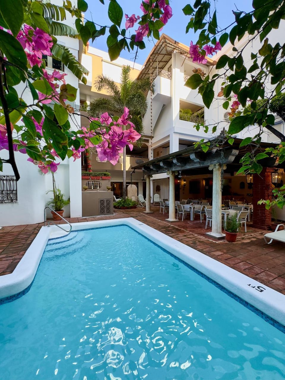 Swimming pool
