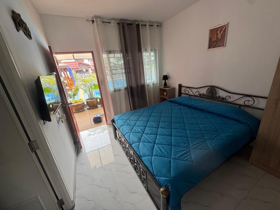 WaruneeVilla Bed and Breakfast in Pattaya City