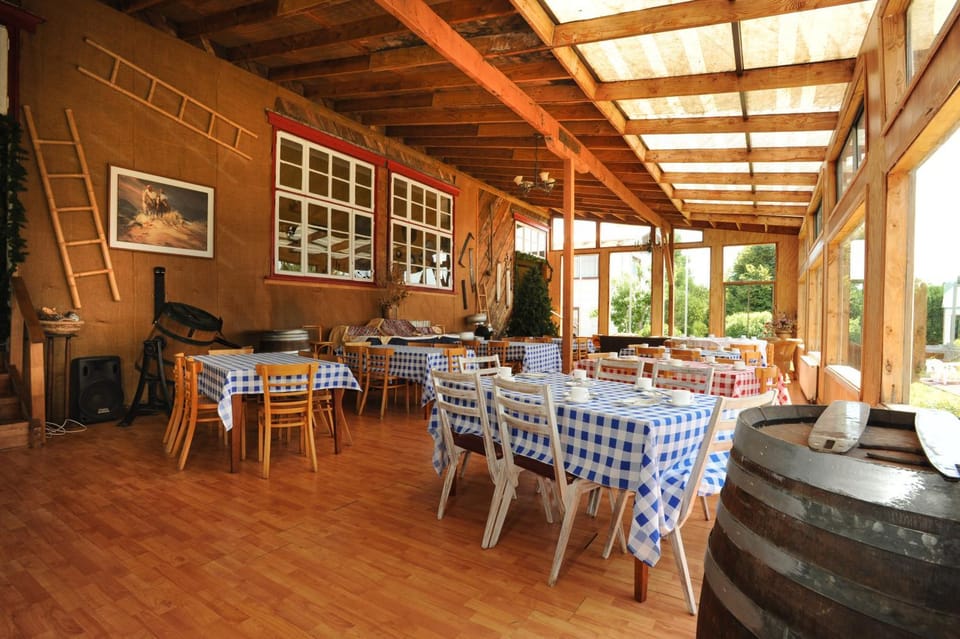 Lounge or bar