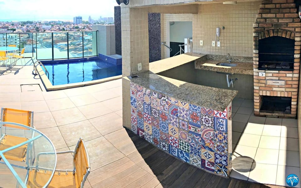 Swimming pool, Internal: Not applicable to any particular room