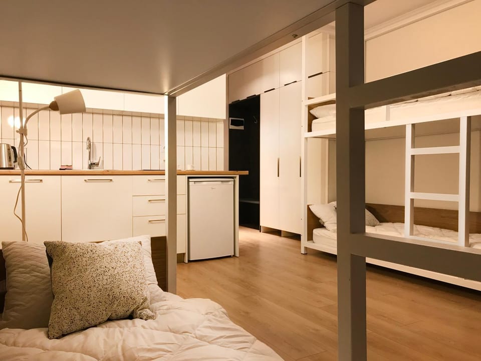 Bed, Kitchen or kitchenette, Photo of the whole room, Bedroom, bunk bed, wardrobe