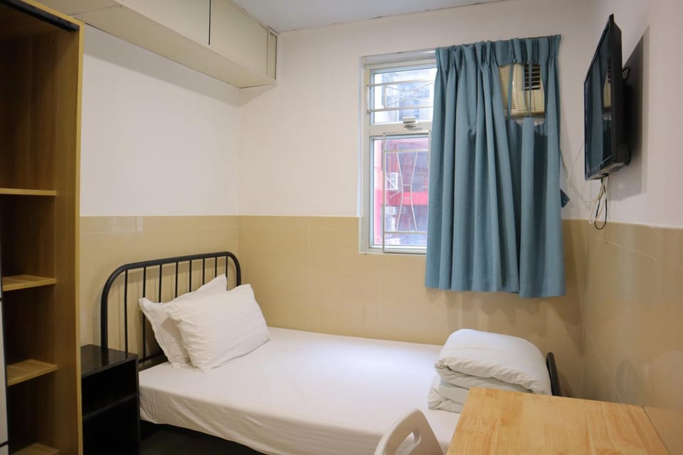 Bed, Photo of the whole room
