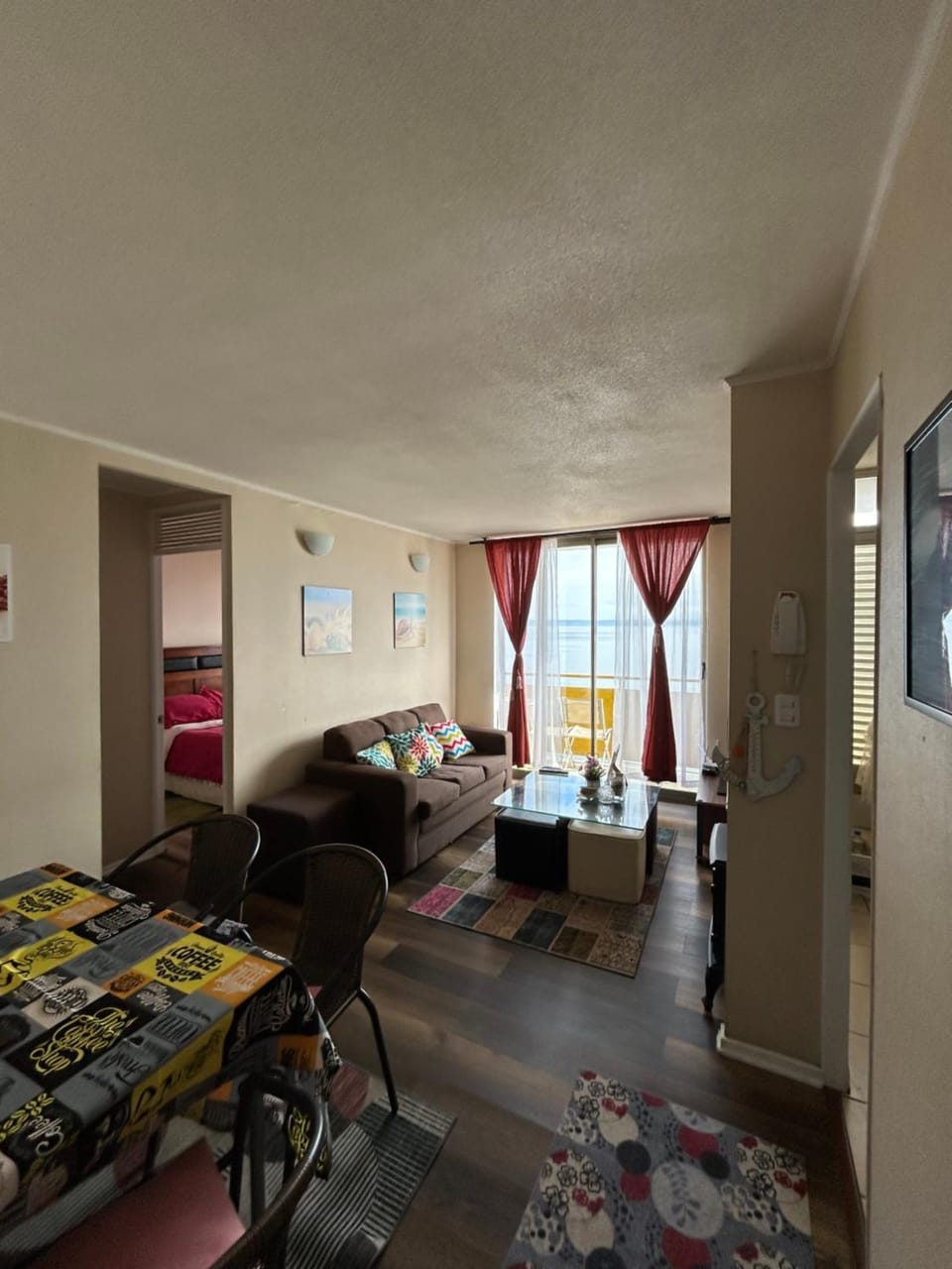 Communal lounge/ TV room, Living room, Dining area