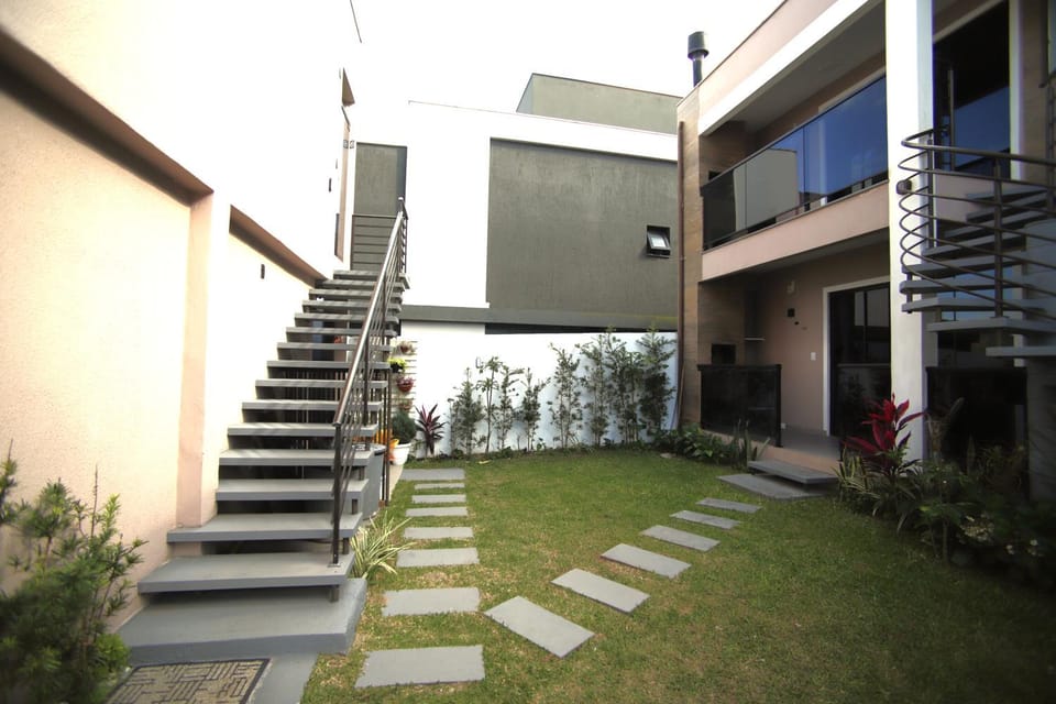 Residencial Mariano 2 - Vista para praia e Mar Apartment in Florianopolis