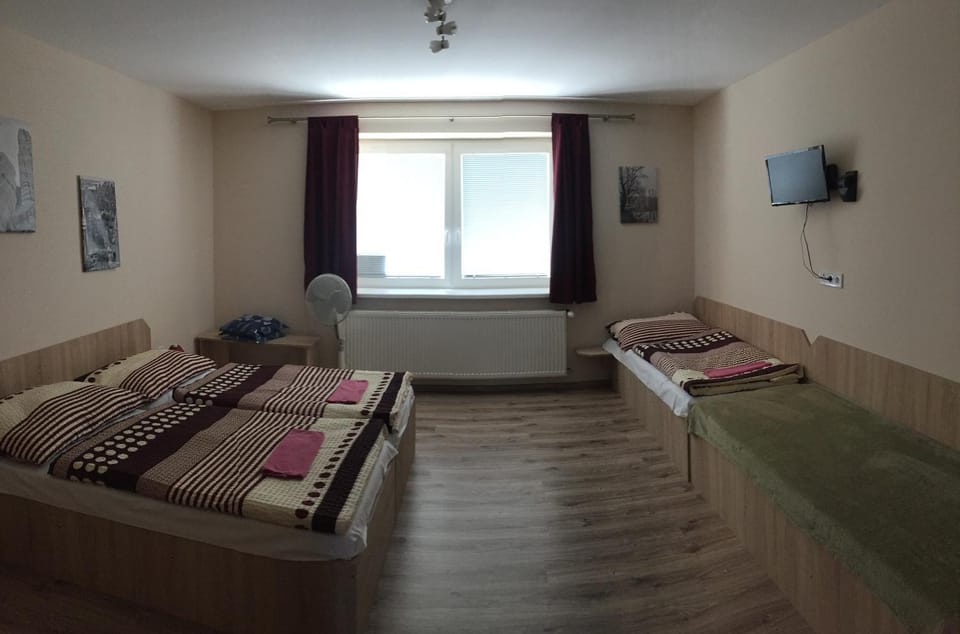 SUNNY Apartman Bed and Breakfast in Slovakia