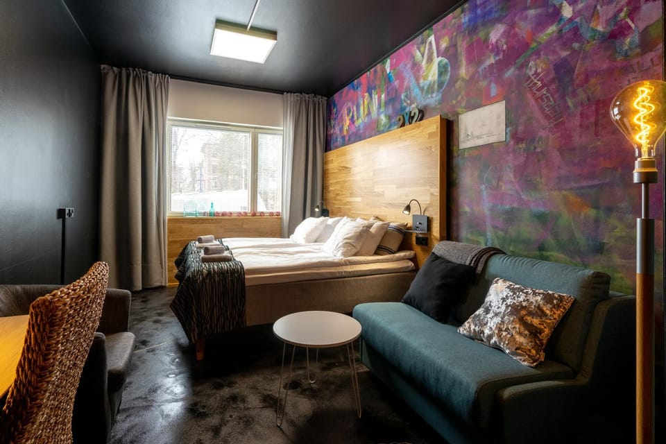 Bed, Photo of the whole room, Seating area, furniture