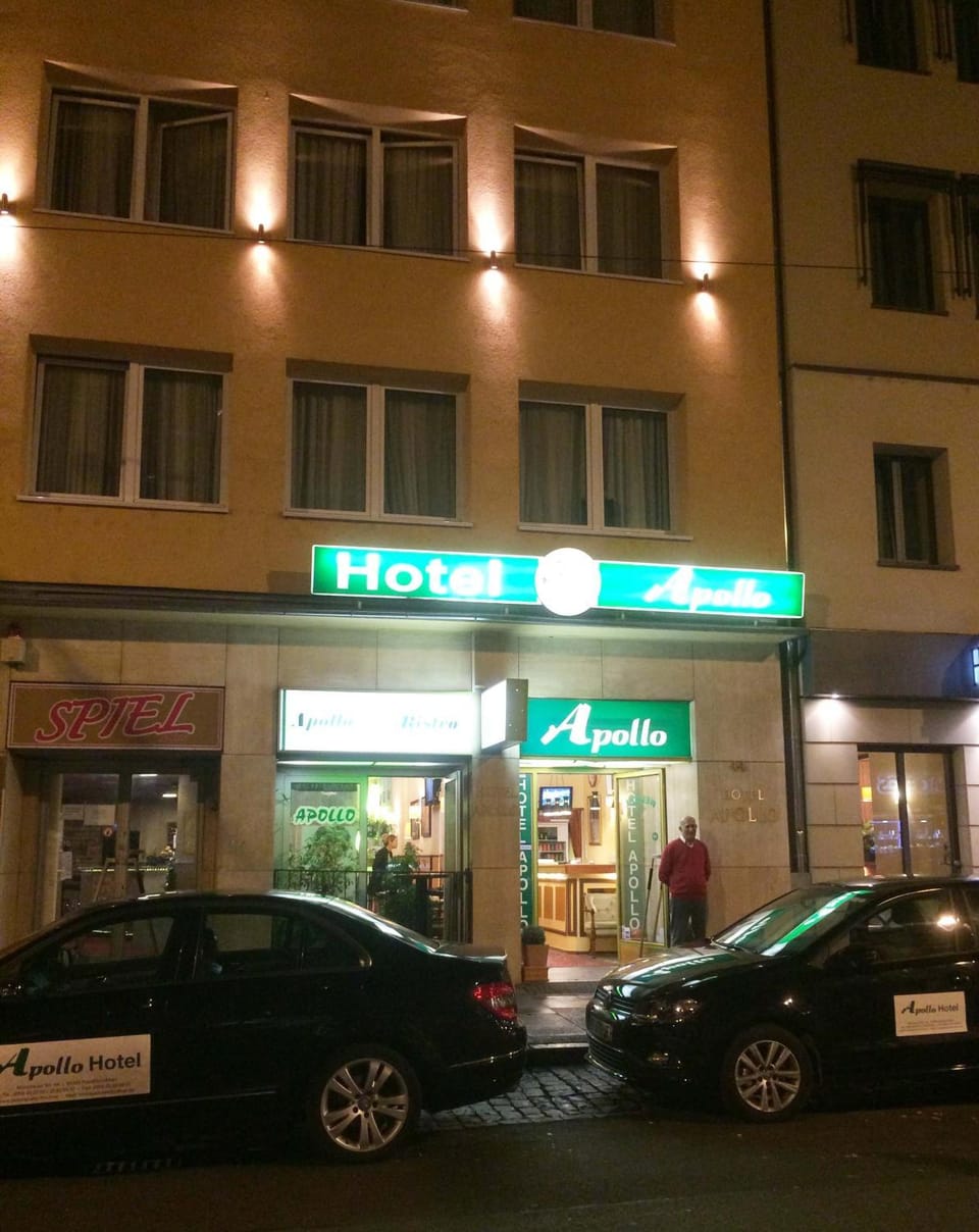 Facade/entrance, Facade/entrance