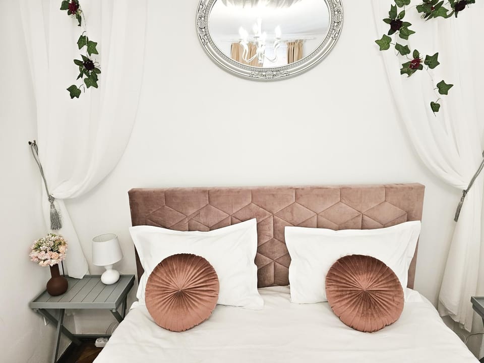 MariGold Boutique Apartment in Brasov