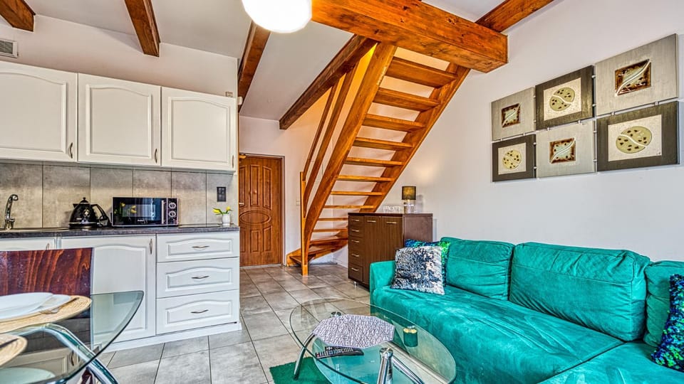 Karpaczowy Klimat przy Deptaku - 5D Apartamenty Apartment in Lower Silesian Voivodeship
