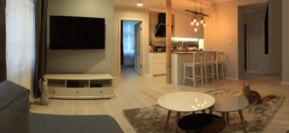 Sopot, BIG APARTMENT FOR 6!!! Air condition, jacuzzi Apartment in Sopot