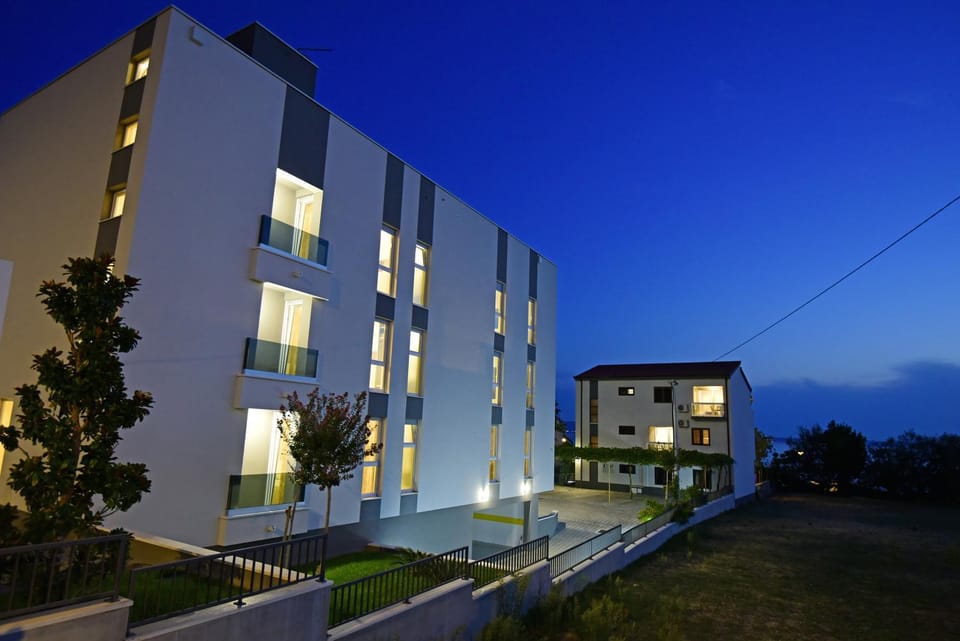 Apartments Adriatic Apartment in Podstrana