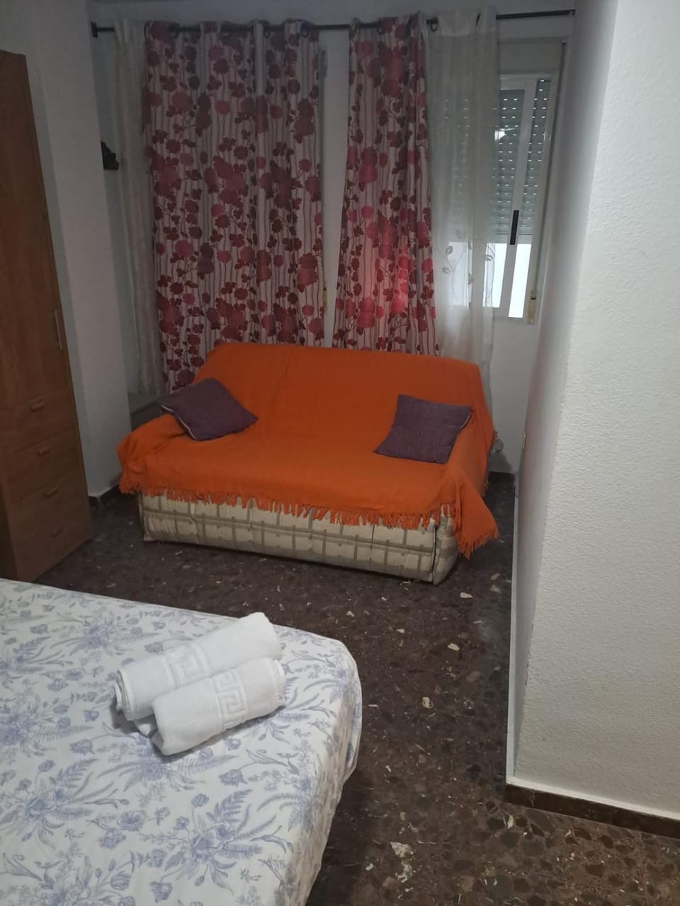 Isabel Apartment in Valencia