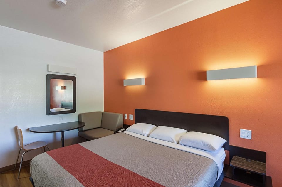 Photo of the whole room, Bedroom, On site