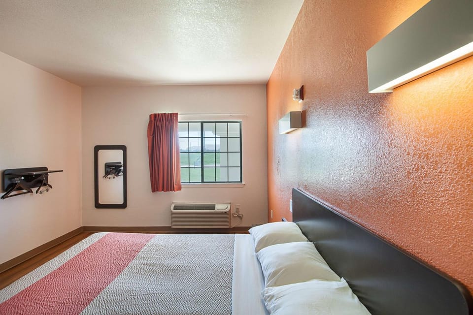 Photo of the whole room, Bedroom, On site