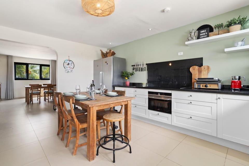 Property building, Communal kitchen