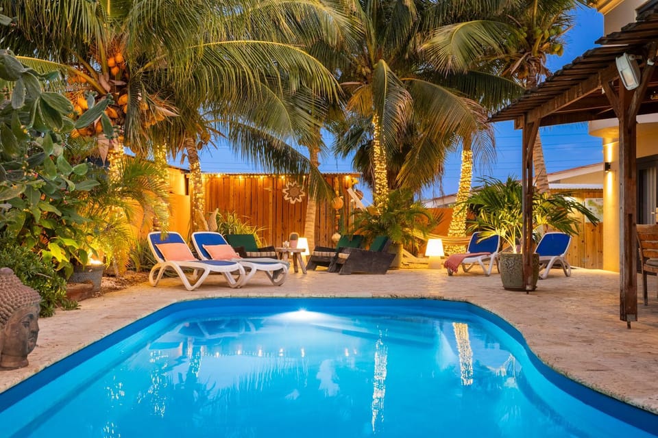 Garden, Swimming pool