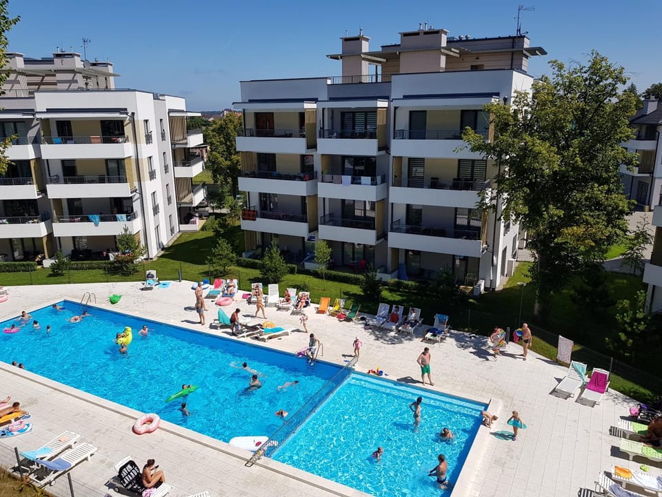 Pool view, Swimming pool, Swimming pool