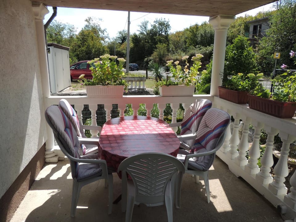 Property building, Balcony/Terrace