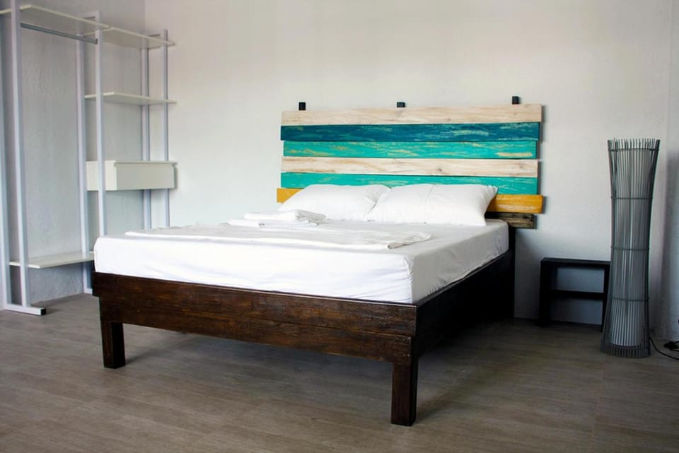 Bed, Living room, Bedroom